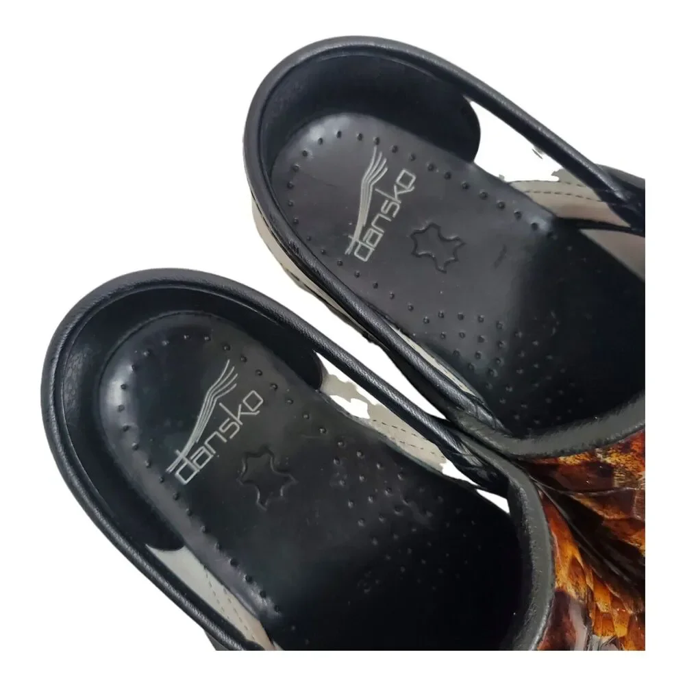 DANSKO Shoes Womens Size 37 US 7 Brown Animal Print Patent Leather Nursing Clogs